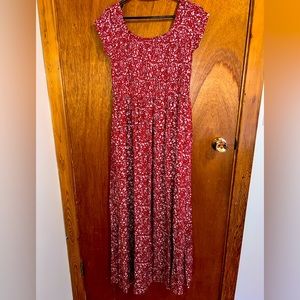 Never worn without tags, long flowy floral dress